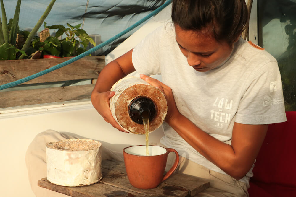 2021-08-17_thermos-mycellium_3-@-sidonie-frances-low-tech-lab