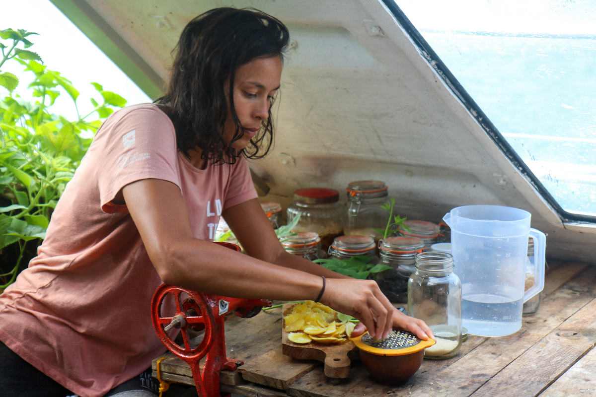 ndm-gingerbeer-img_6681-2-low-tech-lab