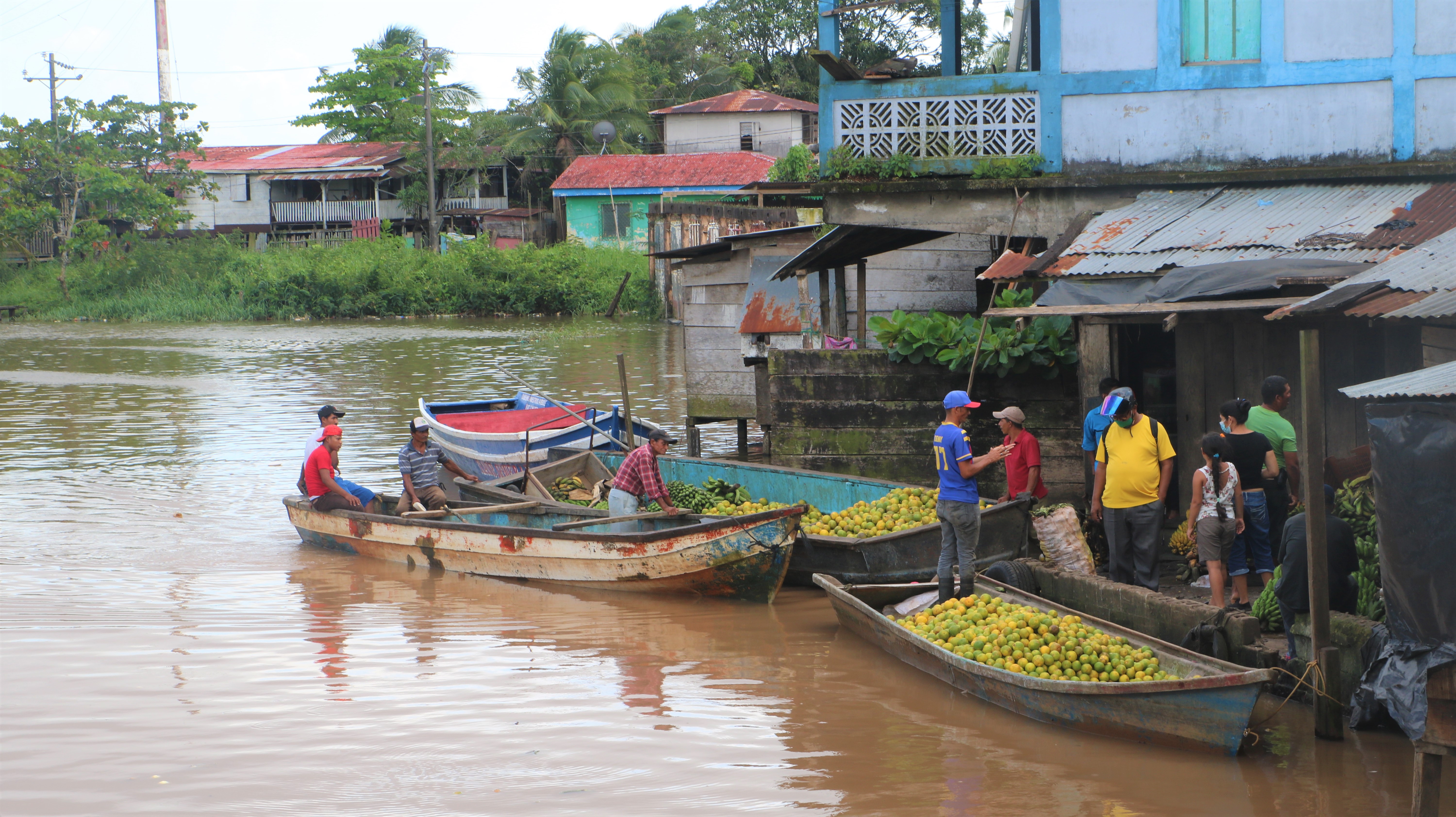 2021-01-28-nicaragua_bluefield-fisherman-low-tech-lab.jpg